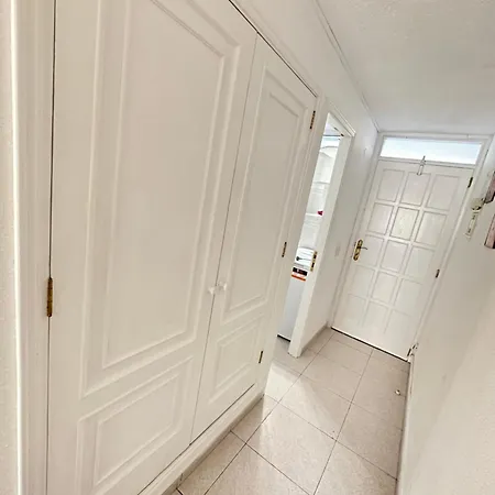 Apartamento In Tenerife Playa de las Americas (Tenerife)